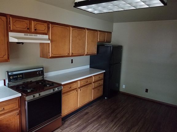 2nd image of 1222 E Melbourne Ave APT 3