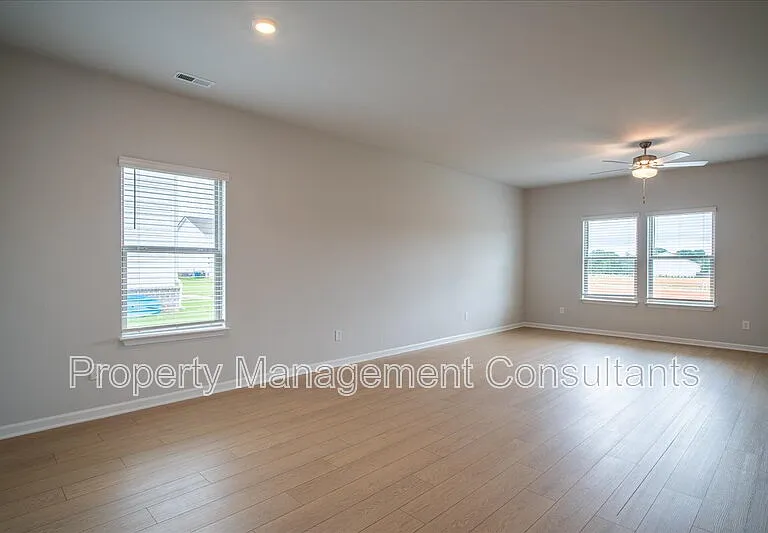 22772 Dashwood Ln — Photo 15