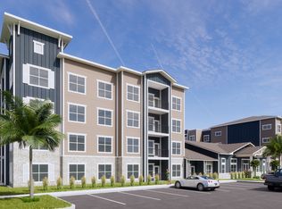 Garrett Forum, Fort Myers, FL 33905