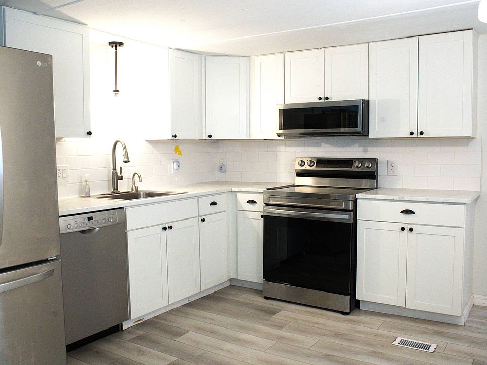 1st image of 408 N Apopka Ave