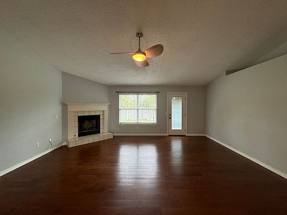 5th image of 5148 Zachary Blvd