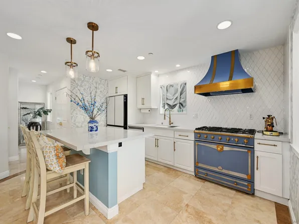 1807 Grand Ave, San Diego, CA 92109