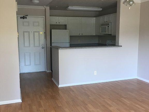 3rd image of 8889 Caminito Plaza Centro #7334