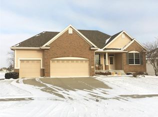 1555 SE Hawthorne Ridge Dr, Waukee, IA 50263