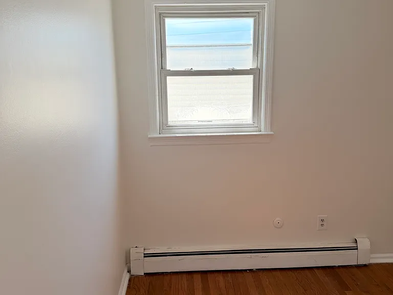 79 Paterson St — Photo 4