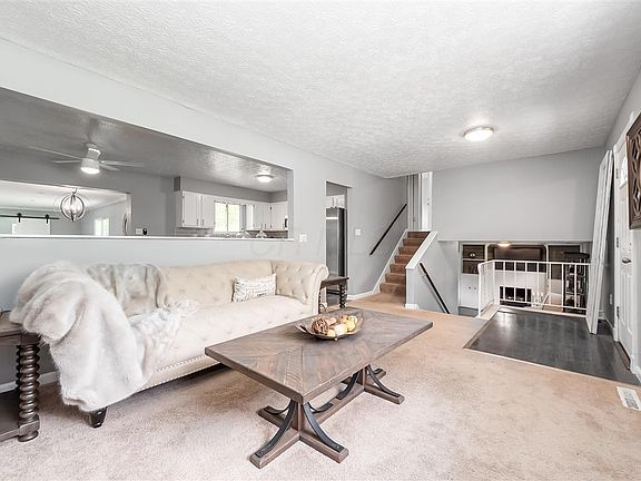 4th image of 6045 Alice Dr