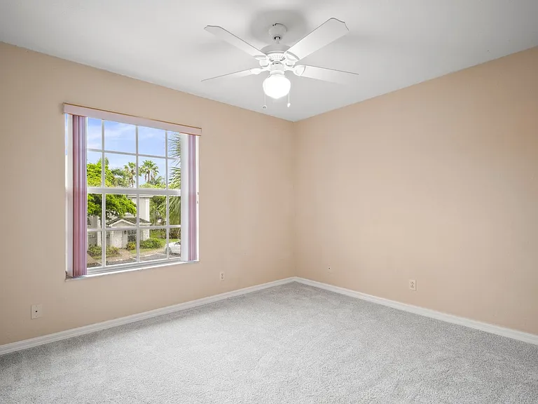 8219 Pacific Beach Dr — Photo 21