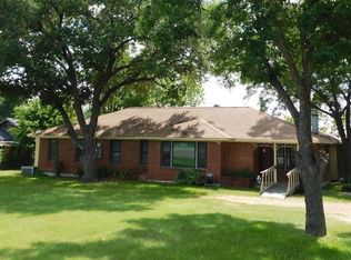 2710 Tabor Rd, Bryan, TX 77803