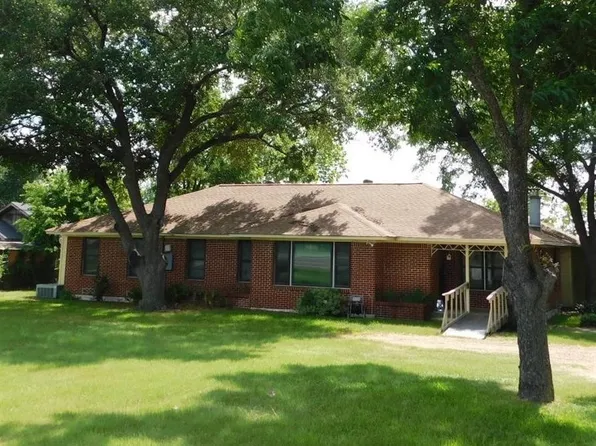 2710 Tabor Rd, Bryan, TX 77803