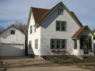 1912 Middleton St, Middleton, WI 53562