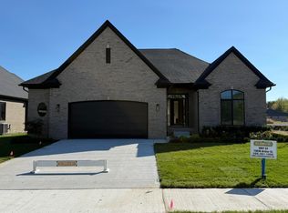 14004 Quail View Dr, Washington, MI