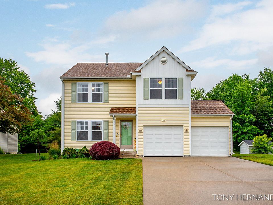 1st image of 1648 Crescent Pointe Dr SE