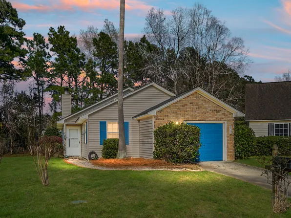 8584 Sunburst Ct, Charleston, SC 29406