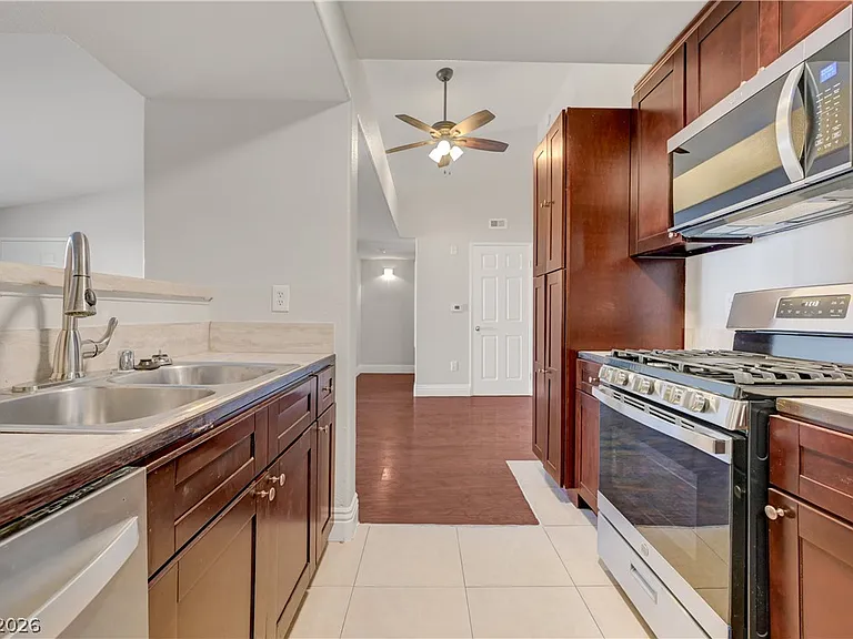 7885 W Flamingo Rd #1050 — Photo 18
