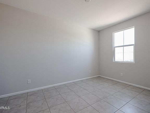 3rd image of 35615 W La Paz Street