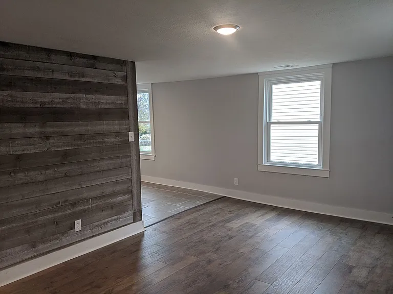 427 Demoss St — Photo 12