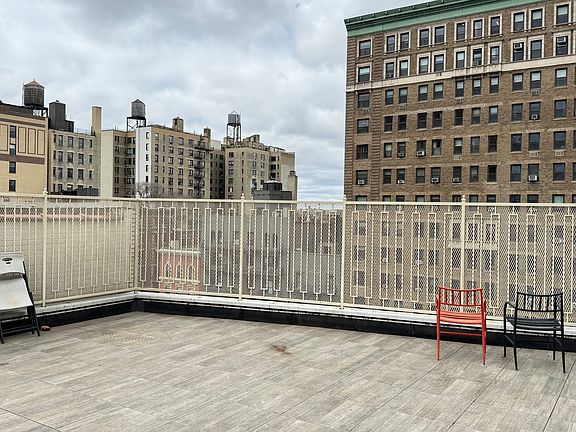 2nd image of 256 W 108th St #6DD