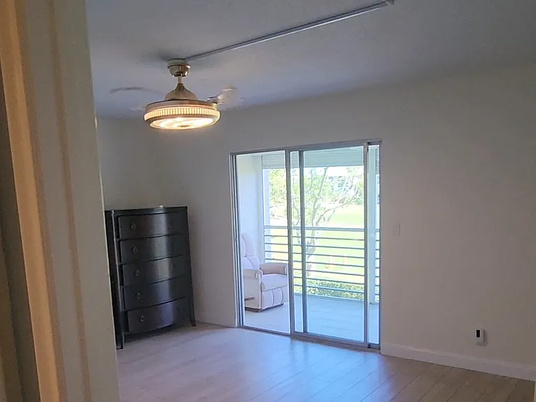 3303 Aruba Way #H2 — Photo 9