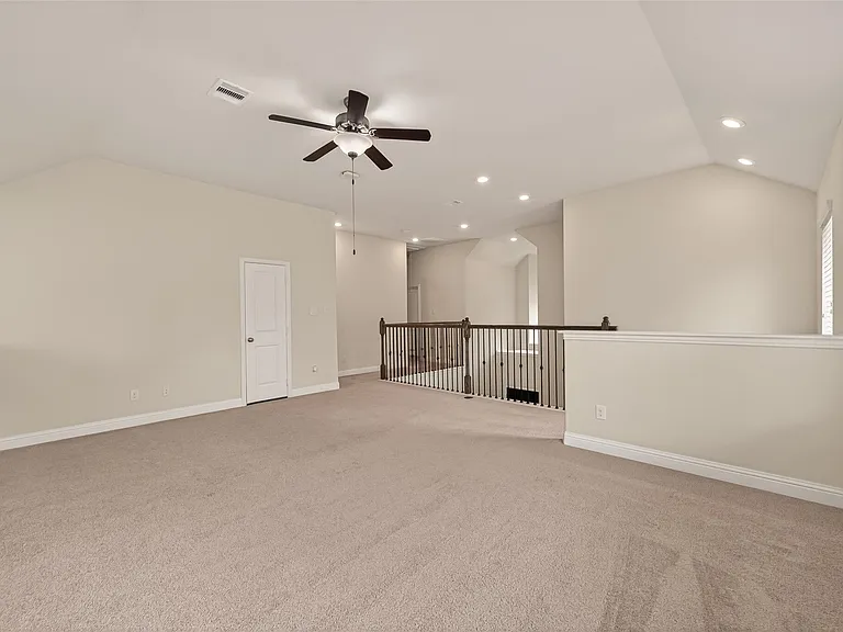 10514 Inverclyde Dr — Photo 29