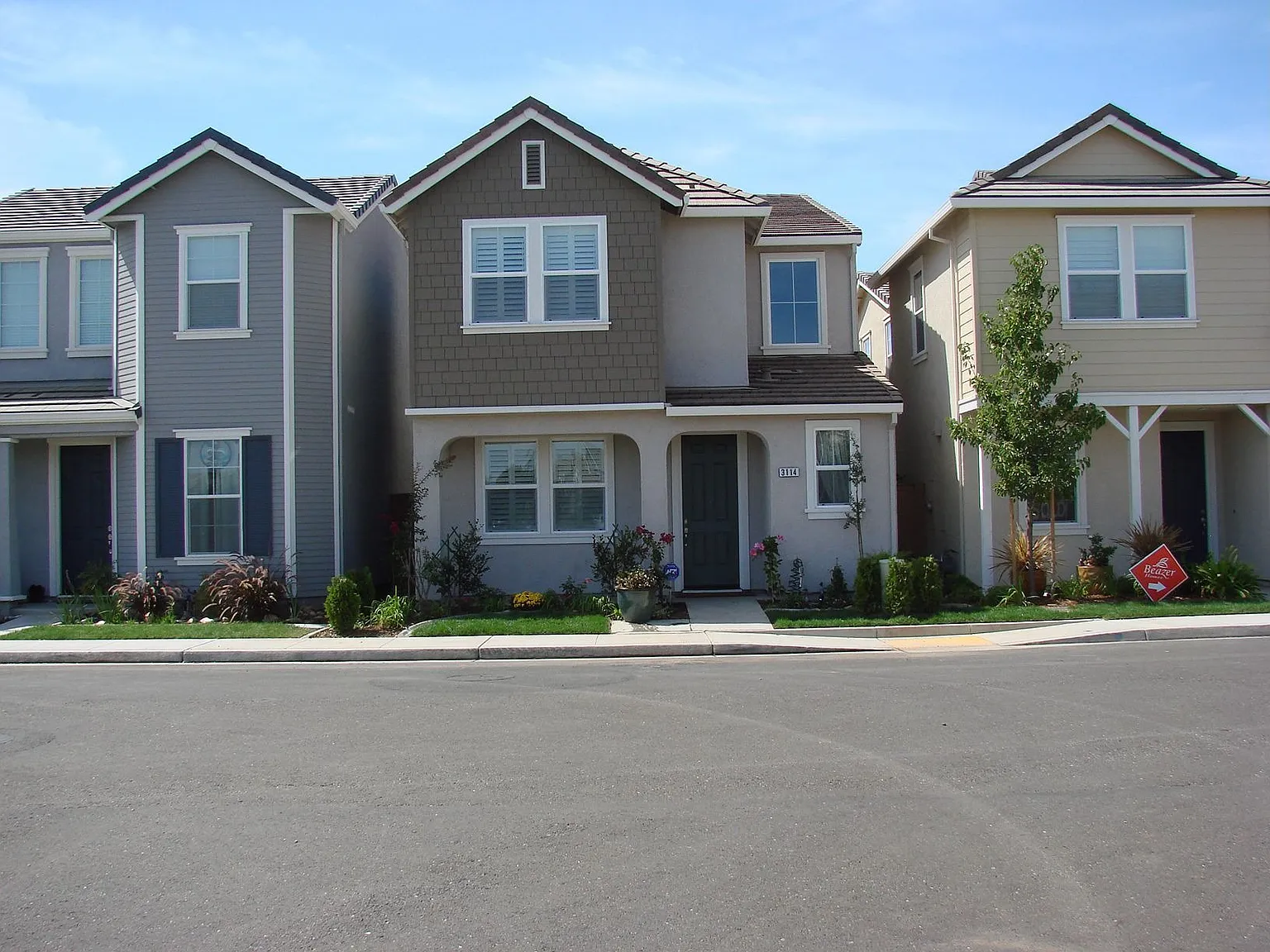 3114 Mowbray Way photo 1