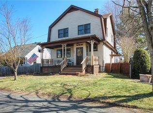 205 Rockland Ave, Stratford, CT 06614