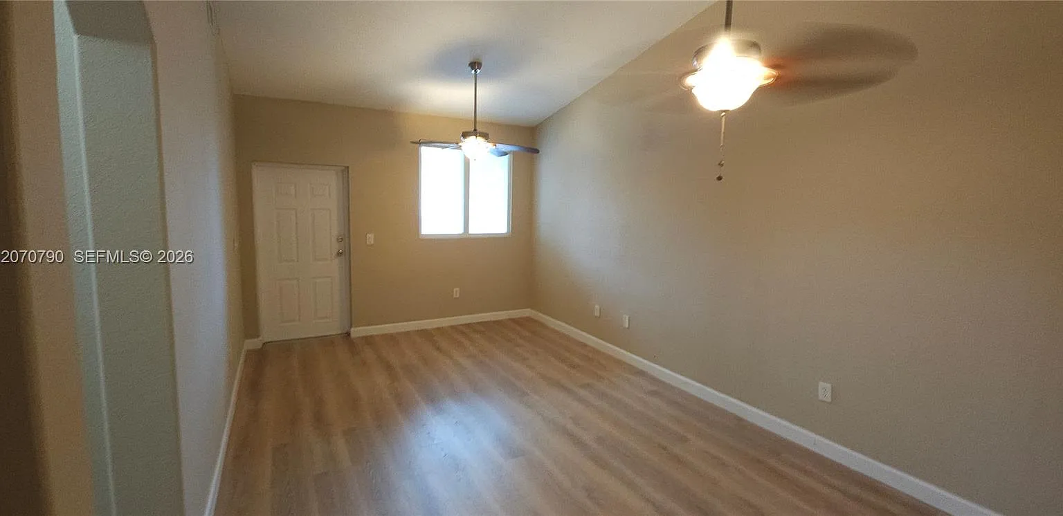 Shoma Condo At Keys Cove — Photo 3