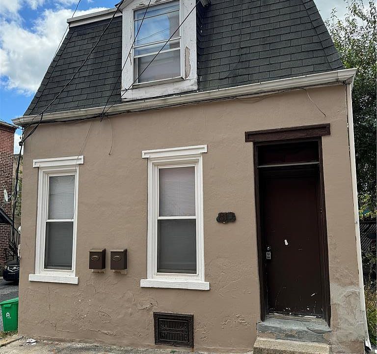1st image of 812 Chestnut St #B
