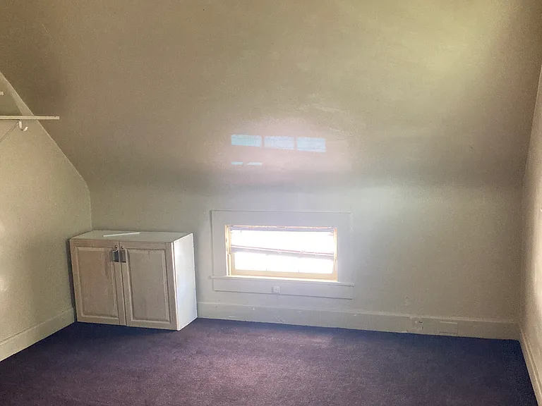 33 Hobson St — Photo 8