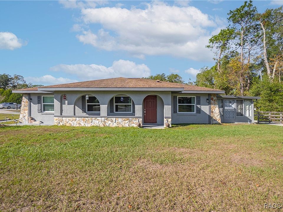 1st image of 102 Peony St