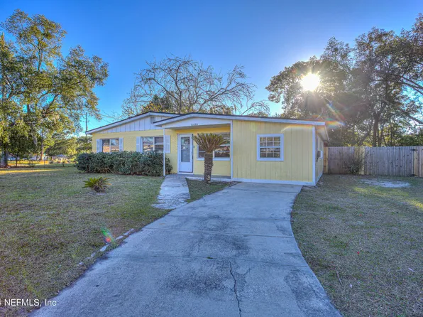 13303 GILLESPIE Avenue, Jacksonville, FL 32218