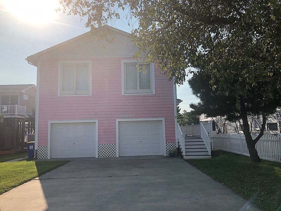 1st image of 48 Oyster Bay Dr