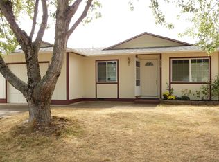 2730 S 9th St, Lebanon, OR 97355