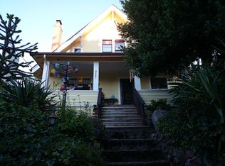 4667 Eastern Ave N, Seattle, WA 98103