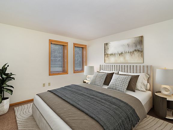 Golden Valley, MN Valley View Apartments | 11B | Bedroom