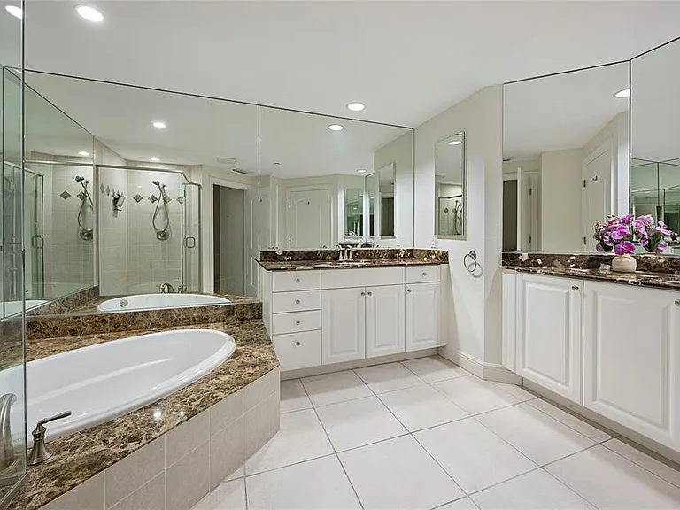 14041 Bellagio Way #214 — Photo 24