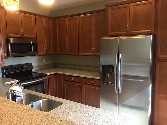 5th image of 15110 Bristol Ln