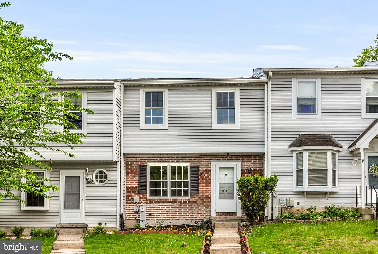 802 Sleepy Hollow Ct photo 1