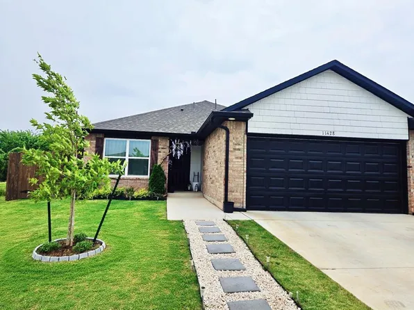 11428 SW 12th St, Yukon, OK 73099