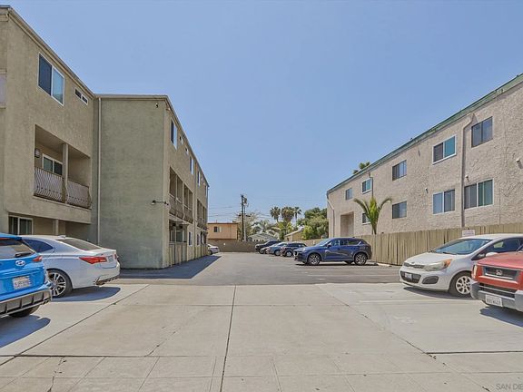 5th image of 4102 Marlborough Ave