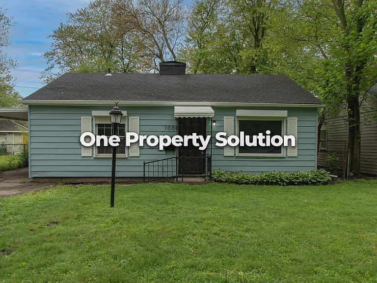 1008 Hovey St — Photo 2