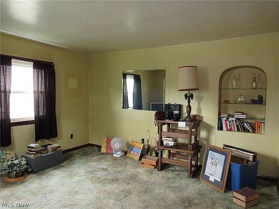 5th image of 931 High St