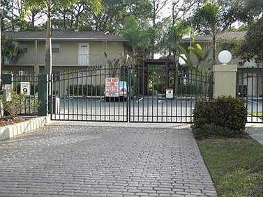 2nd image of 954 La Costa Cir Unit 2