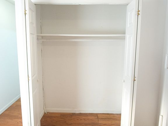4th image of 301 W 130th St #D4