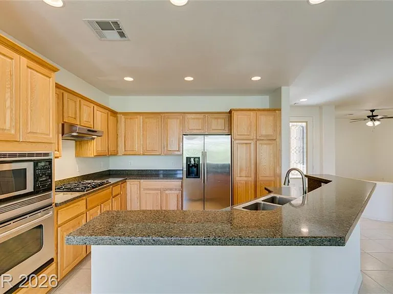10228 Questa Sera Ct — Photo 26