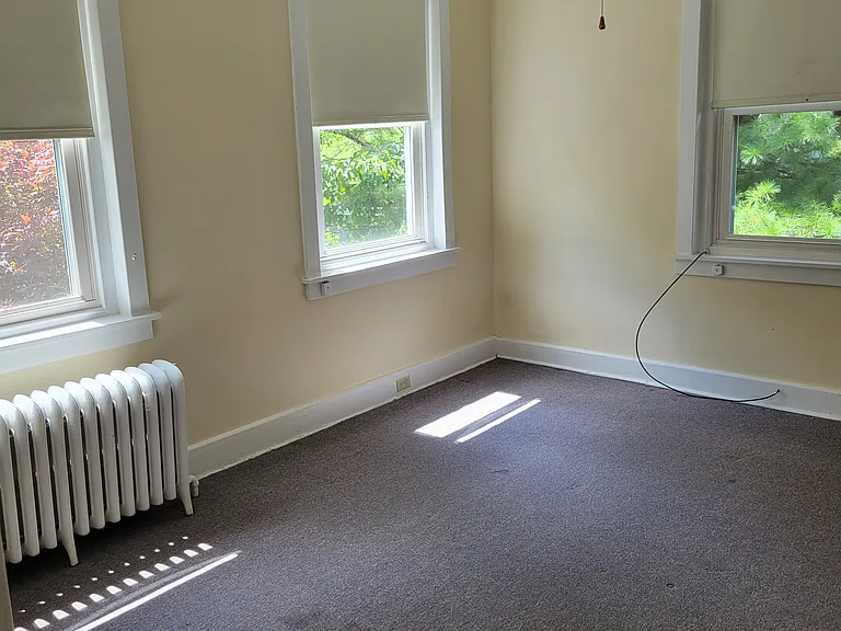 936 Hamilton Pl — Photo 7