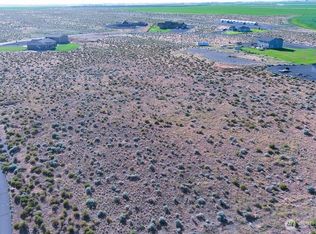 329 SE Desert Hills Loop, Moses Lake, WA 98837