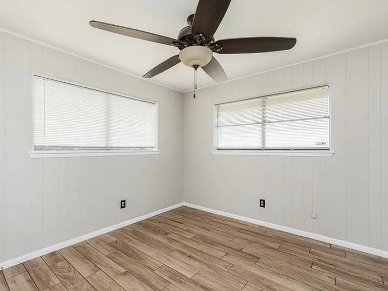 3935 Monta Dr — Photo 20