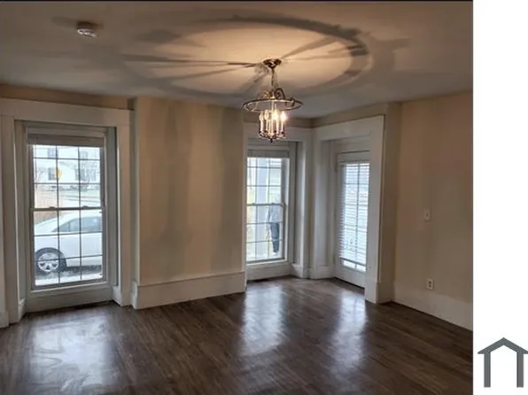 67 Summer St APT 1, Taunton, MA 02780