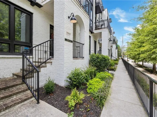 1272 Appleden Way Unit 19, Atlanta, GA 30319