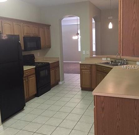 4th image of 12125 Fall Creek Ct